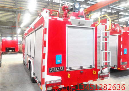 東風(fēng)多利卡3噸水罐消防車（國五）